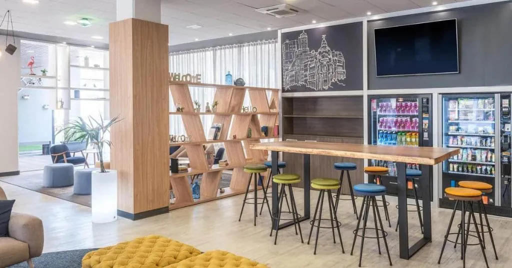 Lobby, Madrid Airport Suites Affiliated By Melia, Madrid