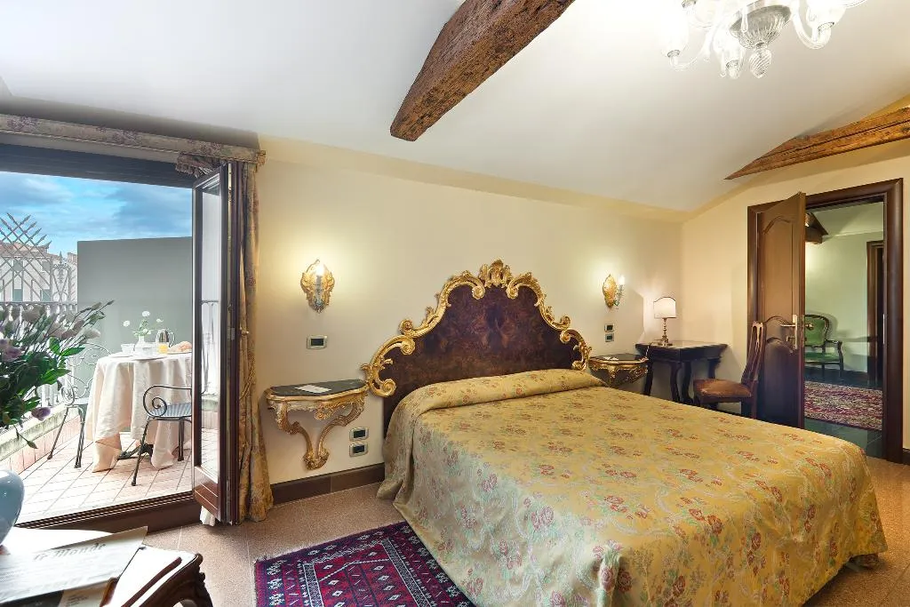 TRIPLE STANDARD Room, San Cassiano Residenza d'Epoca, Venice