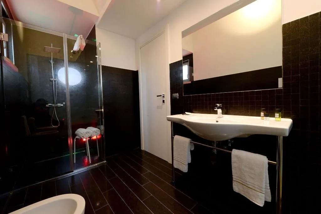 Room, X Hotel, Naples