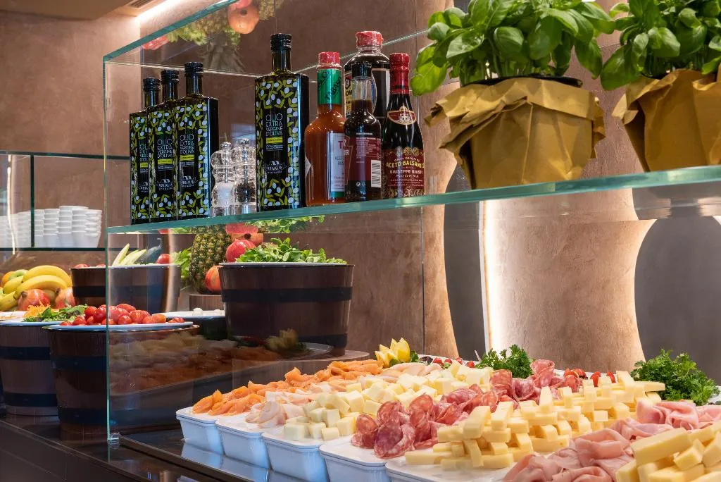 Restaurant, Leonardo Royal Hotel Venice Mestre, Venice