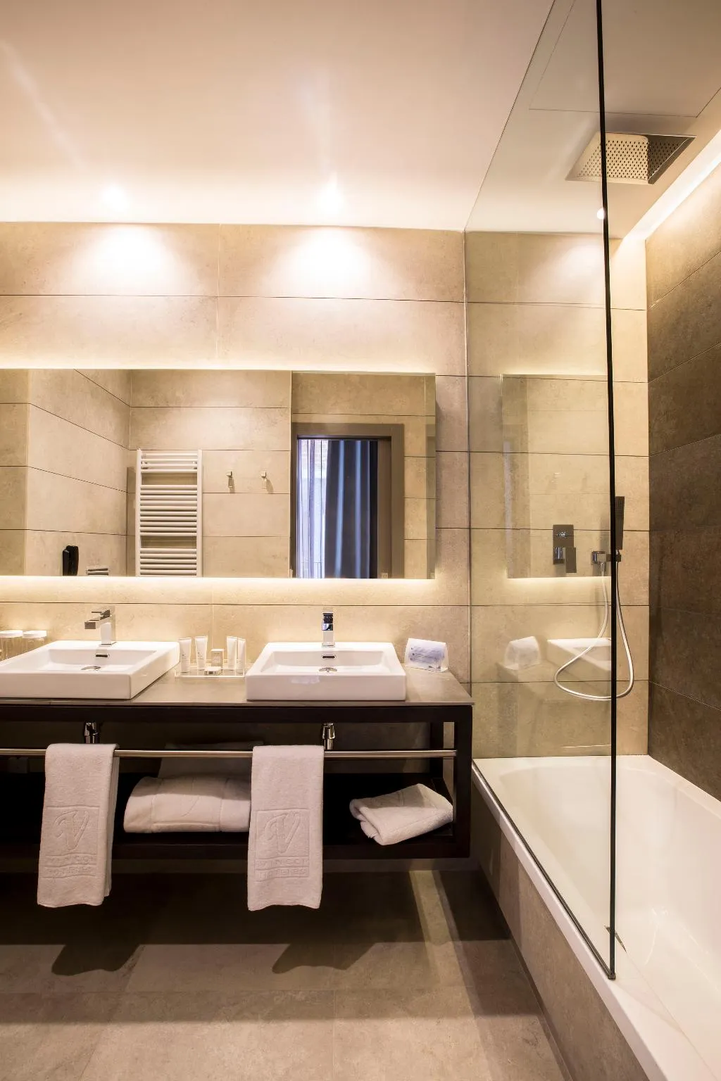 DOUBLE SUPERIOR Room, Vincci Mercat, Valencia