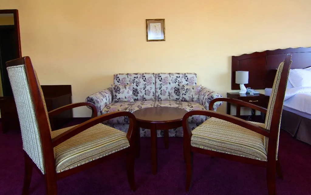 JUNIOR SUITE DELUXE Room, The Vineyards Spa Resort, Bourgas