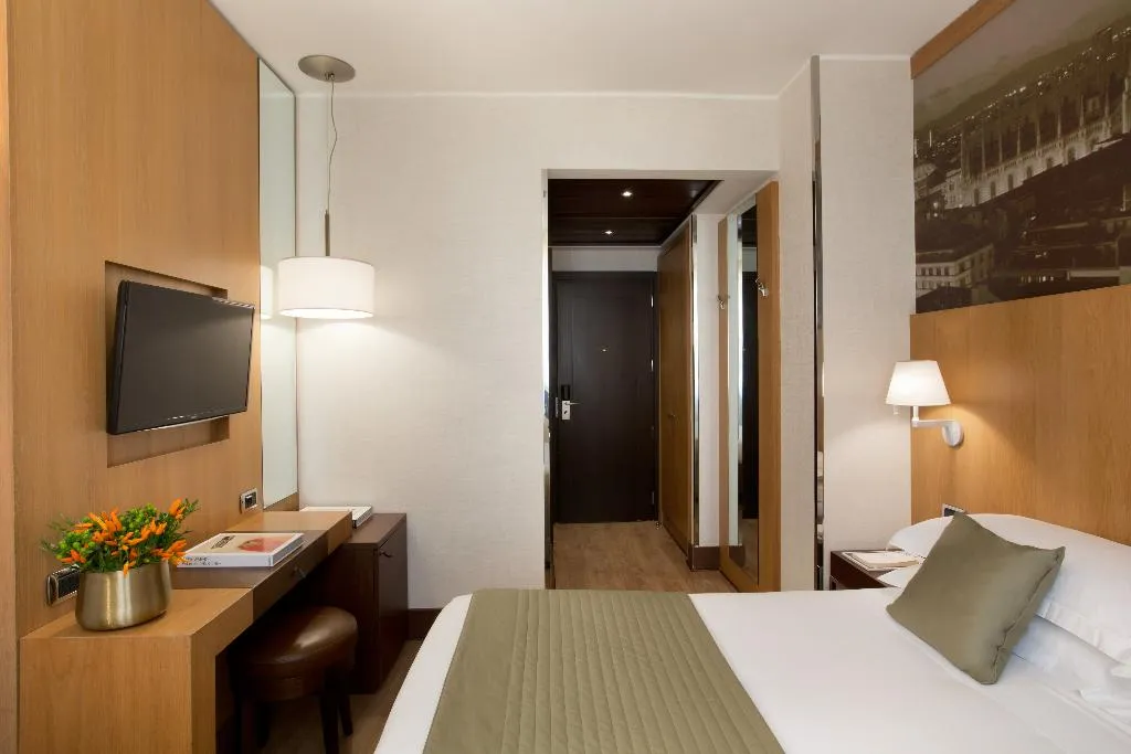 DOUBLE SINGLE USE CLASSIC Room, Starhotels Ritz, Milan