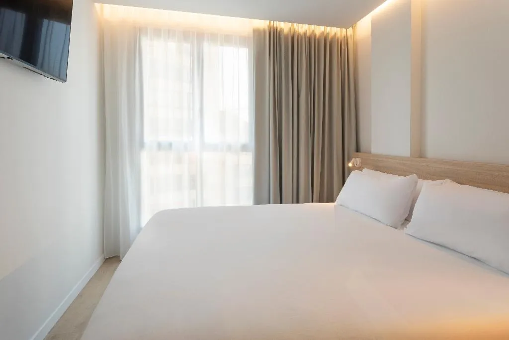 DOUBLE STANDARD Room, B&B HOTEL Alicante Centro, Costa Blanca