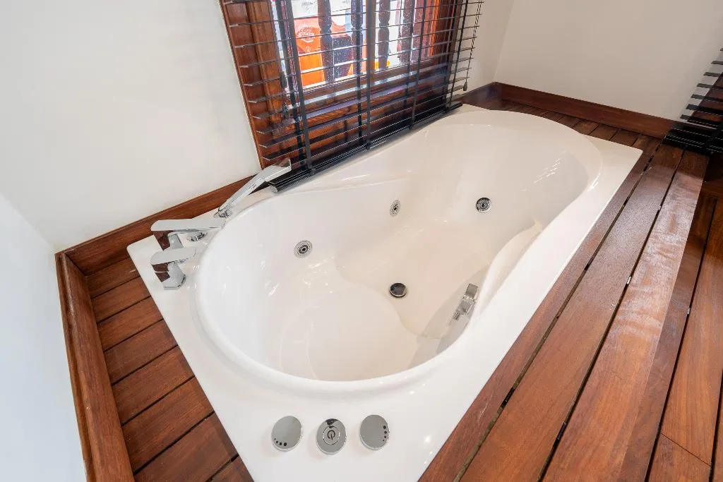 SUITE WITH JACUZZI Room, Belmondo Suites Old Town Antalya, Antalya