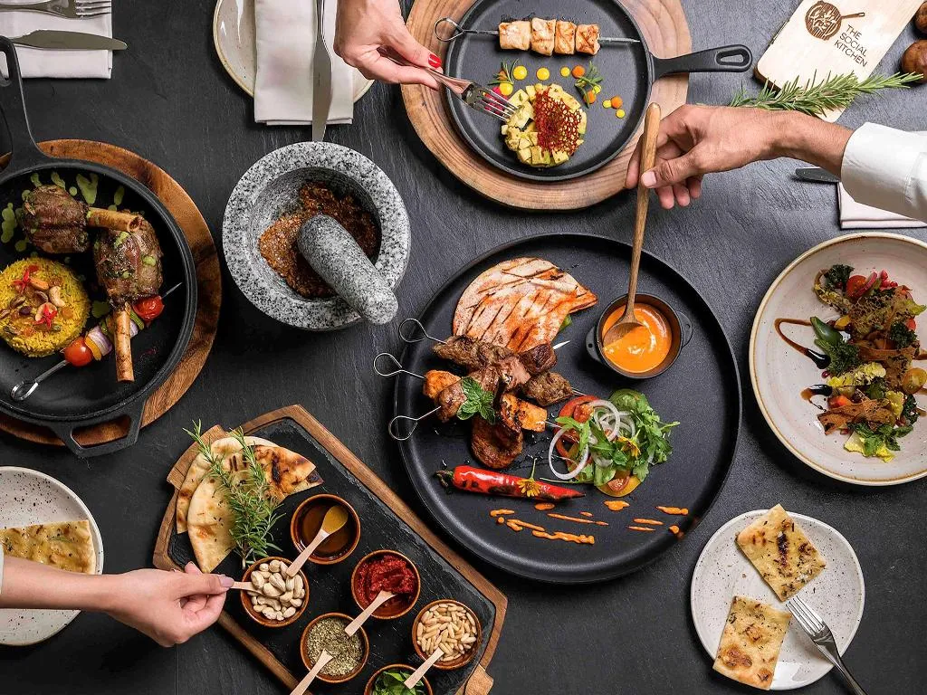 Restaurant, The Retreat Palm Dubai MGallery by Sofitel, Dubai