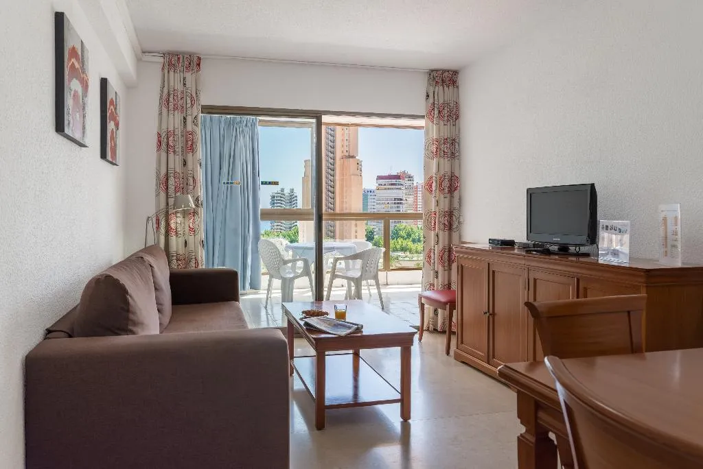APARTMENT TWO BEDROOMS Room, Apart. Gemelos  2- Beninter, Costa Blanca