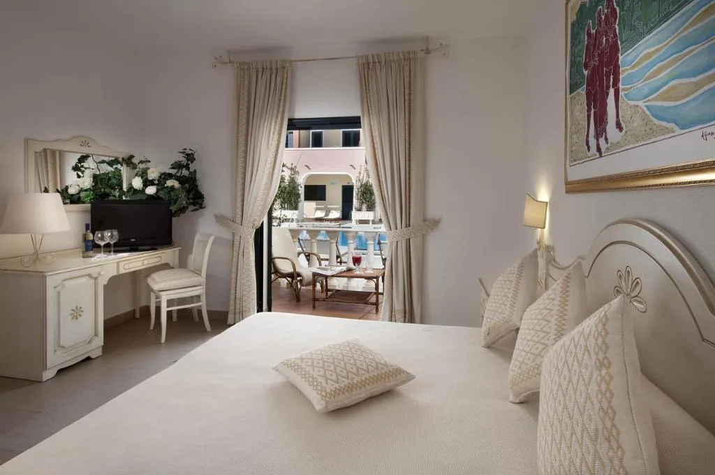Room, Cala Ginepro Hotel Resort, Olbia