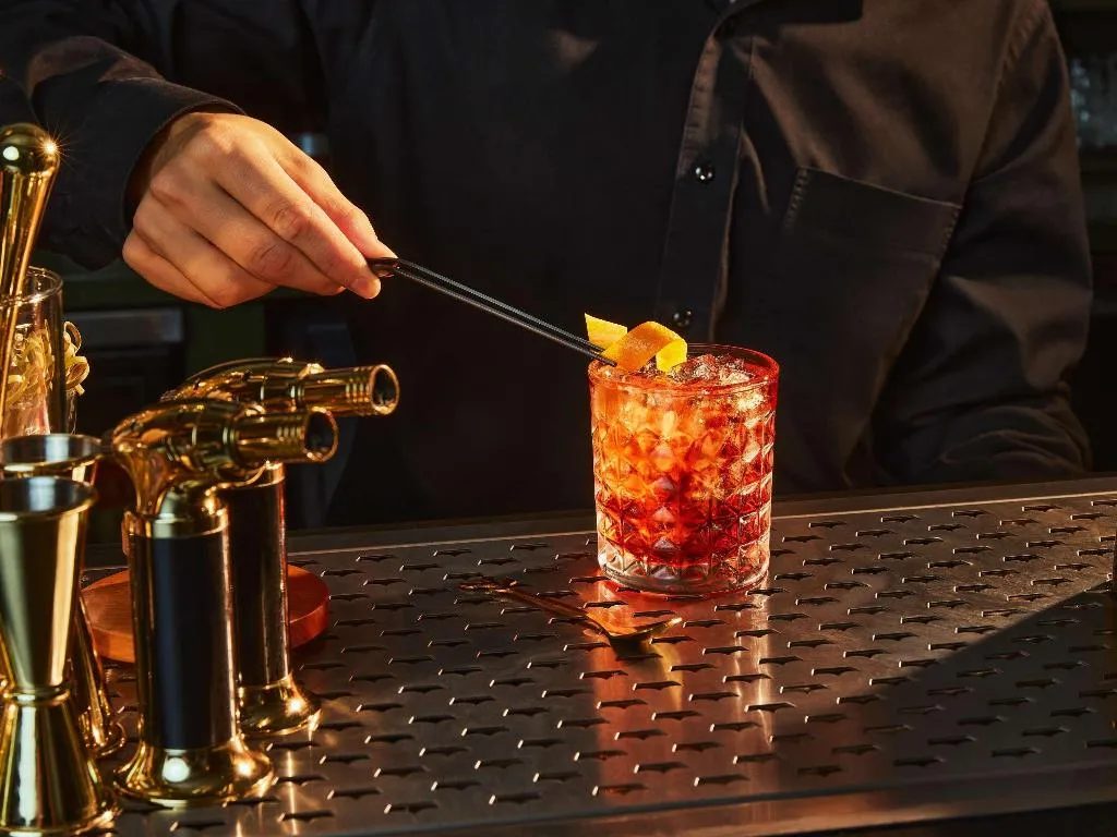 Bar, Fairmont Le Chateau Montebello, Montreal, Quebec
