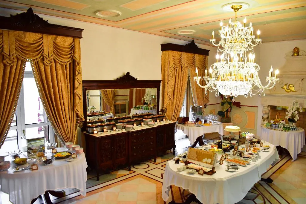 Restaurant, Sintra Marmoris Palace, Lisbon