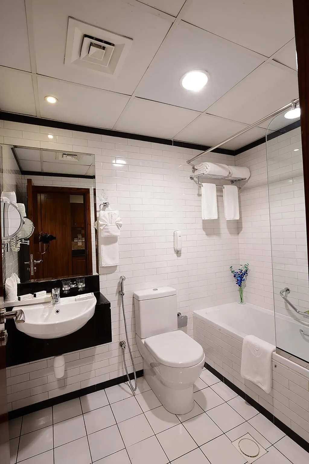 STUDIO DELUXE Room, Pearl Marina Hotel Apartments, Dubai