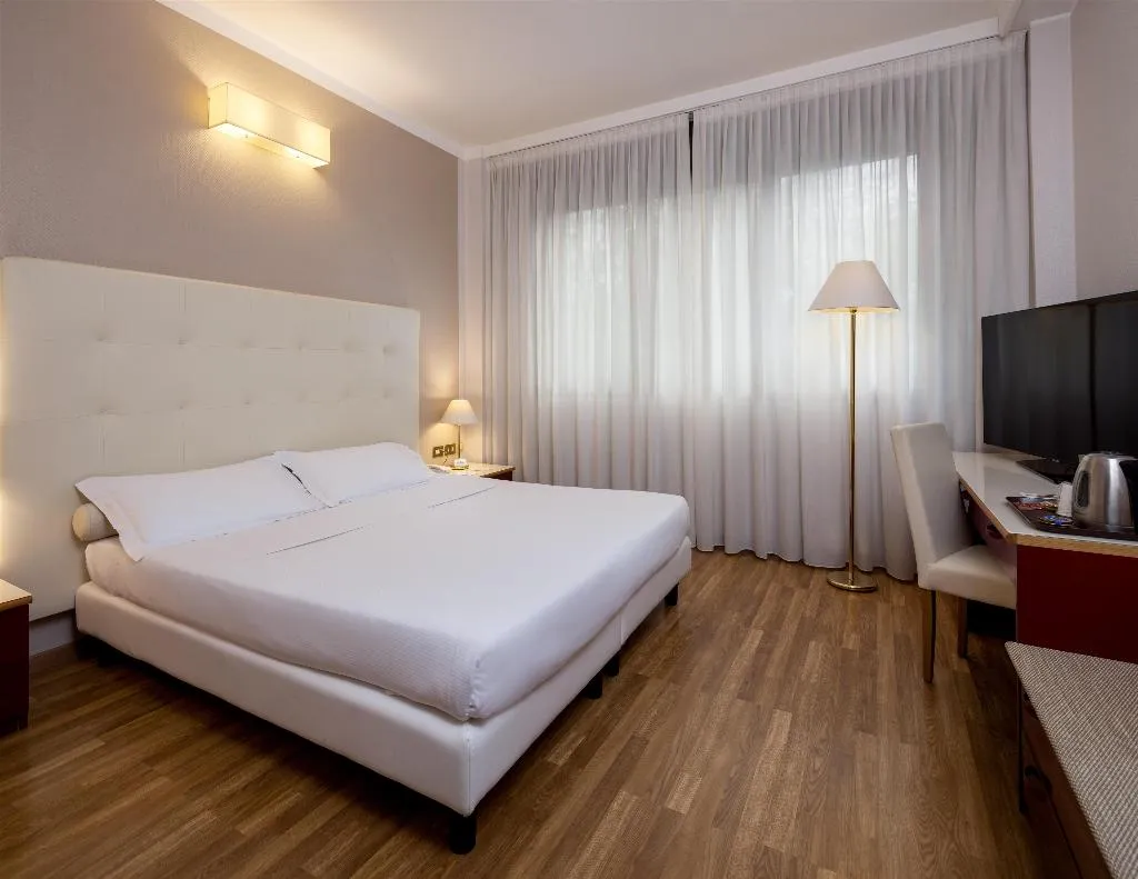 Room KING SIZE BED Room, Best Western Air Hotel Linate, Milan