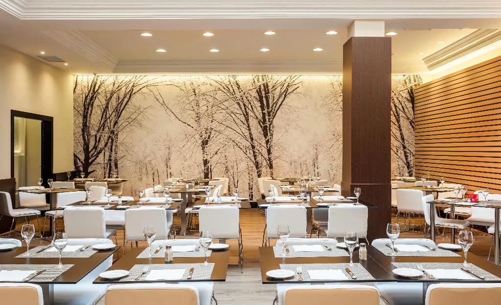 Restaurant, Ilunion Suites Madrid, Madrid
