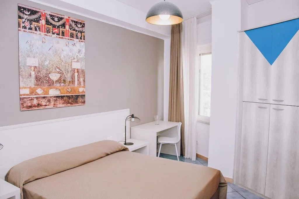 Room, Hotel Piccolo Sogno, Naples