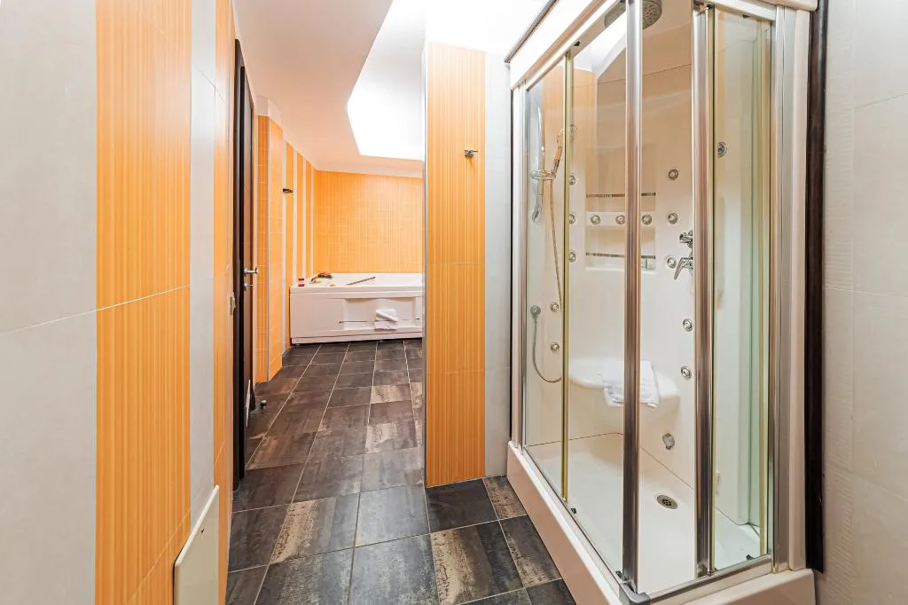 SUITE WITH JACUZZI Room, Abalon Pompei Resort, Naples