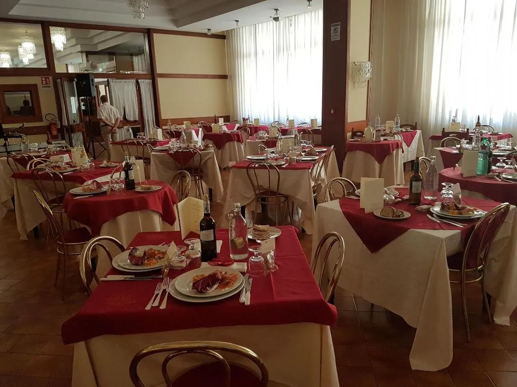 Restaurant, Hotel Bonifacio, Rome