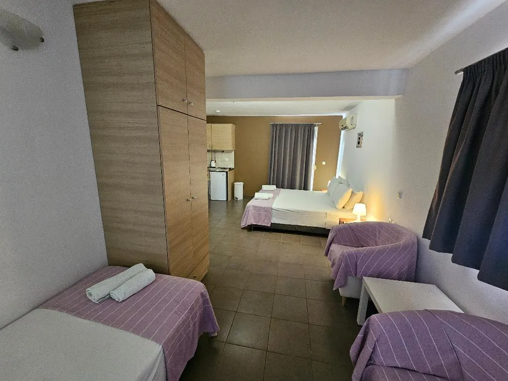 STUDIO CAPACITY 3 Room, Elounda Sunrise Apartments, Crete