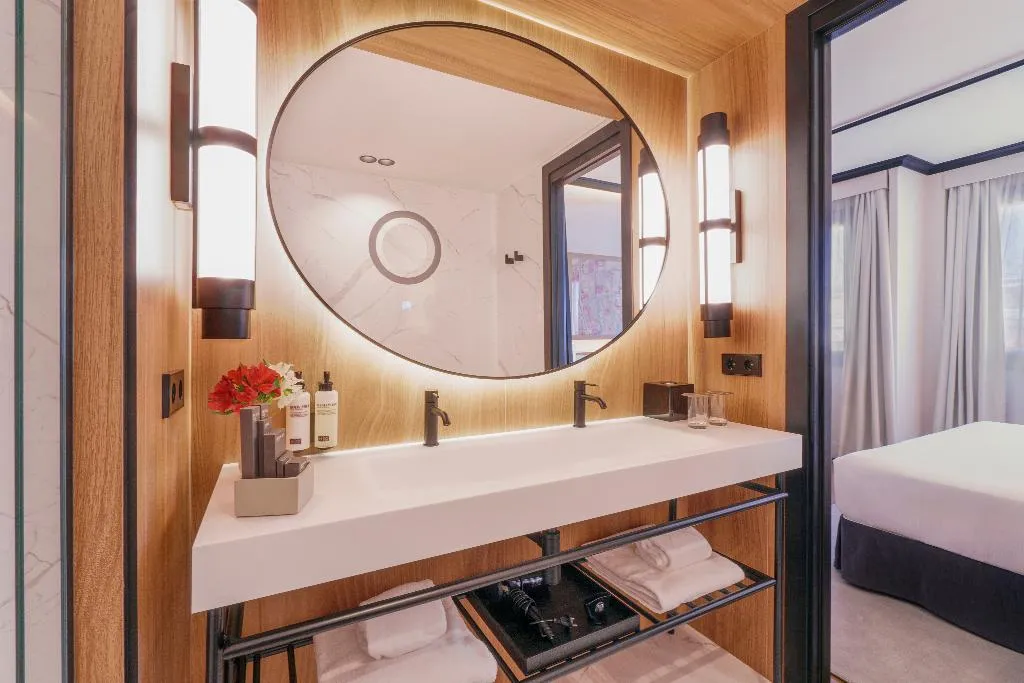 Double or Twin EXECUTIVE Room, H10 Tribeca, Madrid