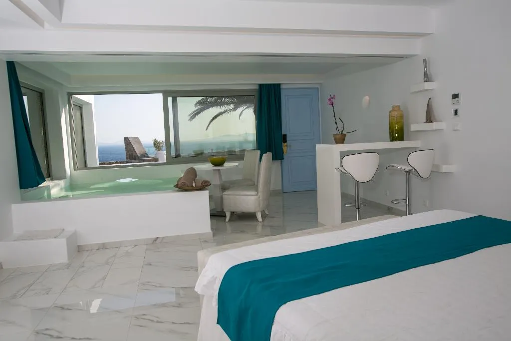 SUITE WITH JACUZZI Room, Suntouch Suites ‘’By Checkin’’ Adults Only, Mykonos