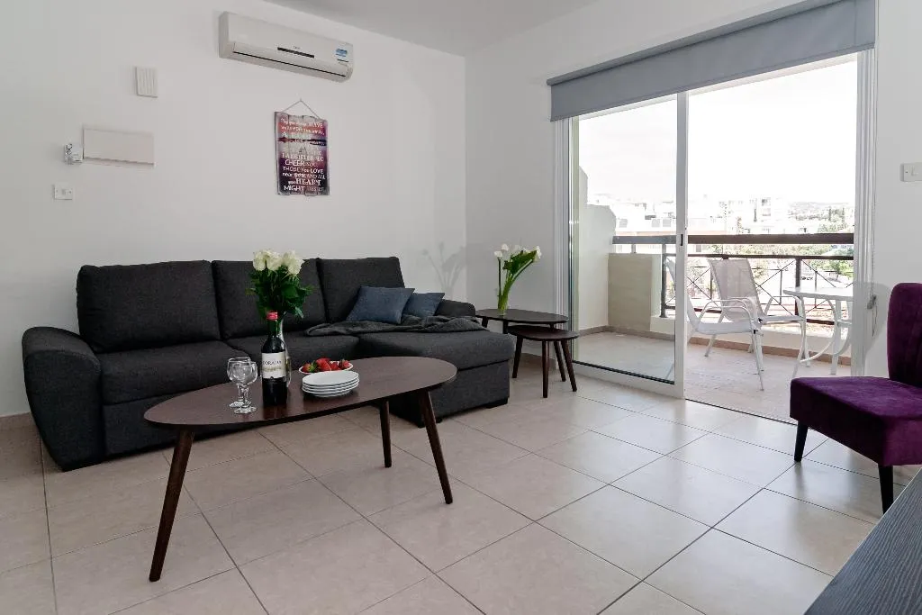 APARTMENT POOL VIEW TWO BEDROOMS Room, Artemis Cynthia Complex, Cyprus