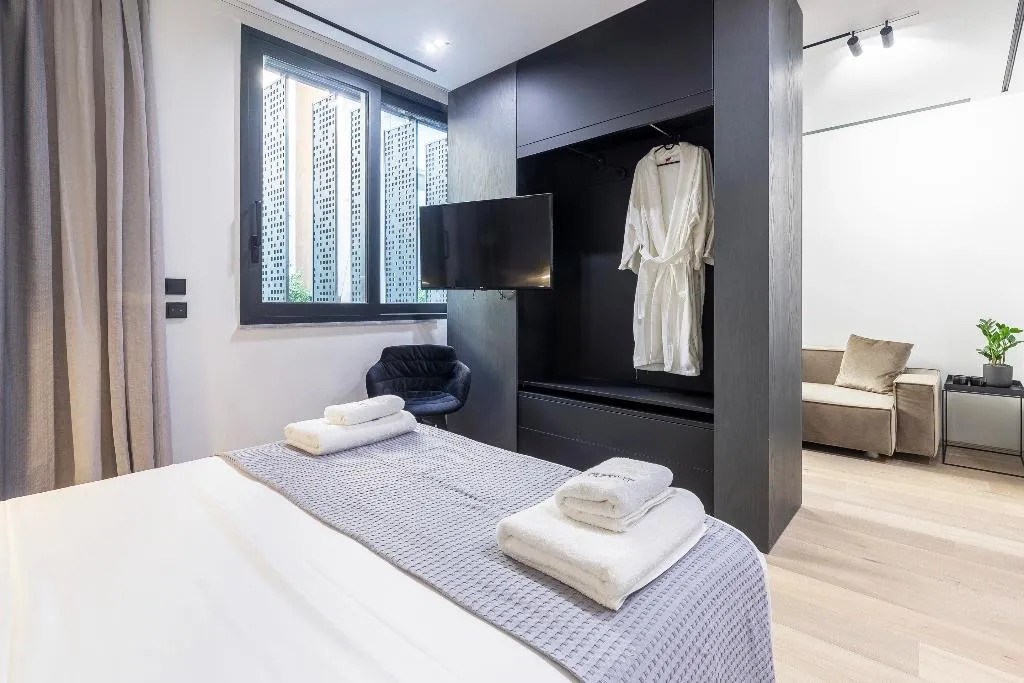JUNIOR SUITE STANDARD Room, The Duke Boutique Suites, Athens