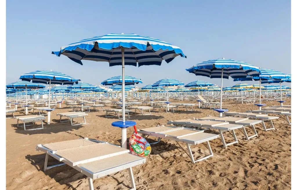 Beach, Hotel The Originals Venise Sud Bristol Chioggia, Venice