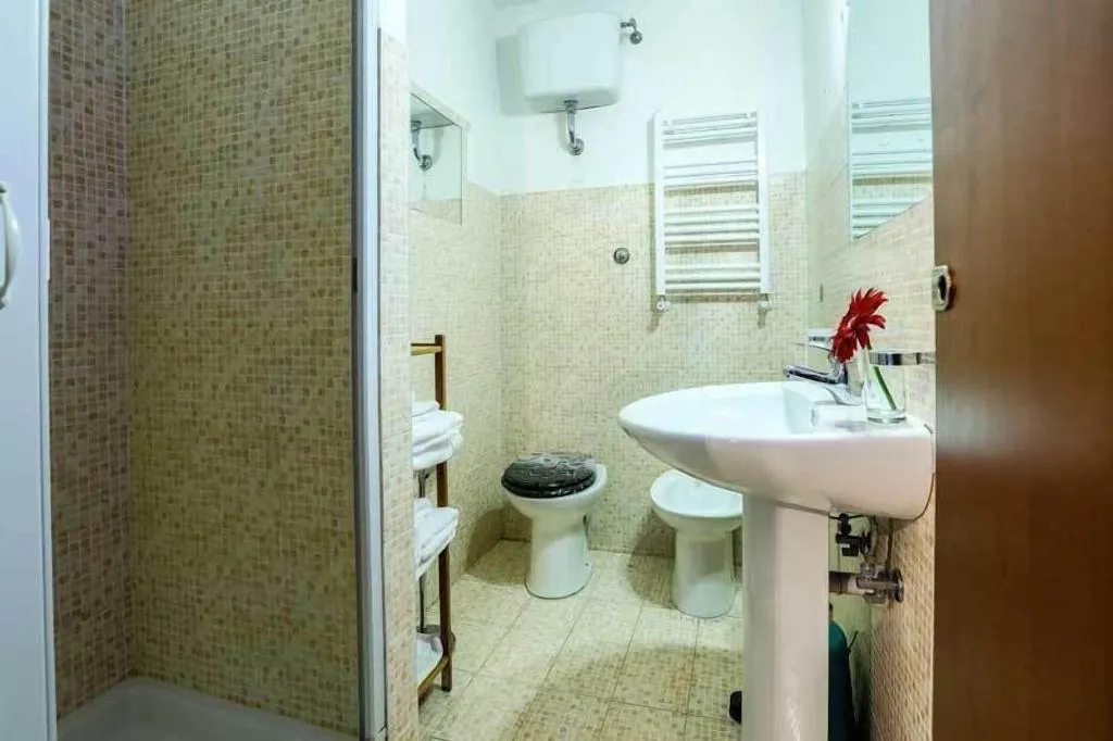 Room, Vanella Rome Domus, Naples