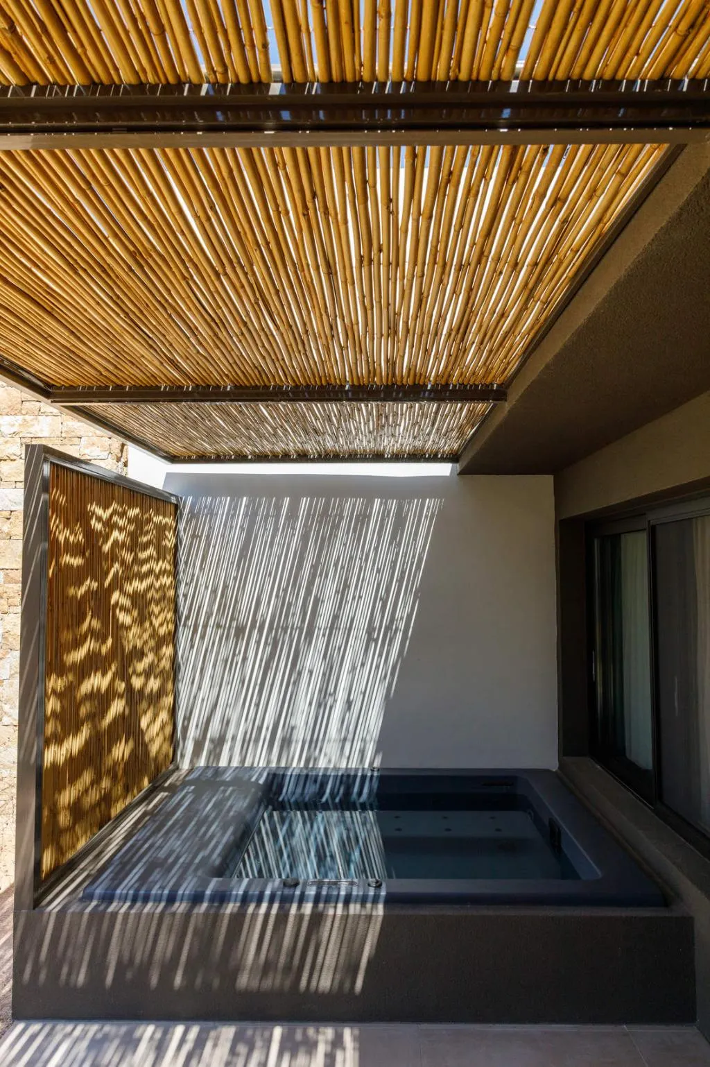 DOUBLE ONE BEDROOM ONE BATHROOM Room, Amantes Villas And Suites, Thessaloniki