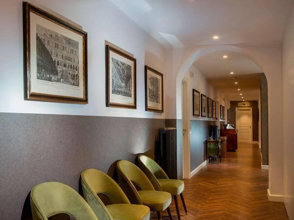 Bar, Sonder Salute Palace, Venice