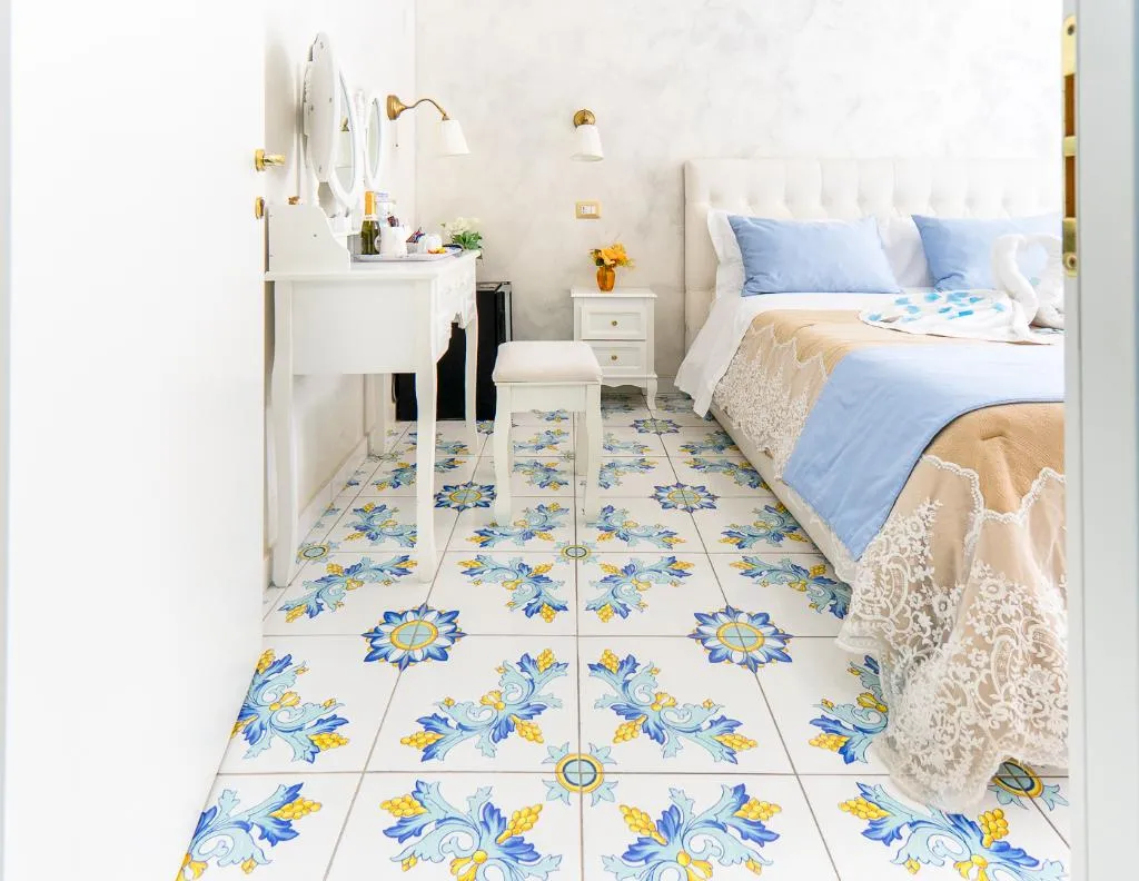 JUNIOR SUITE DELUXE WITH BALCONY Room, Alma Adry, Naples