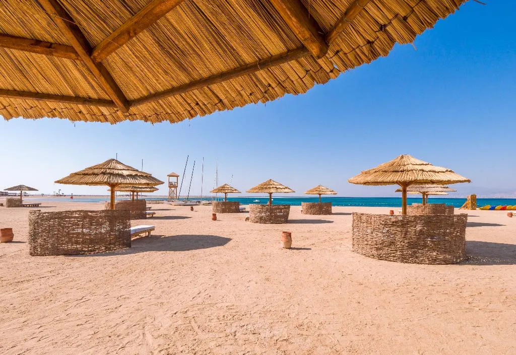 Beach, The Cascades Golf Resort Spa and Thalasso, Red Sea Riviera
