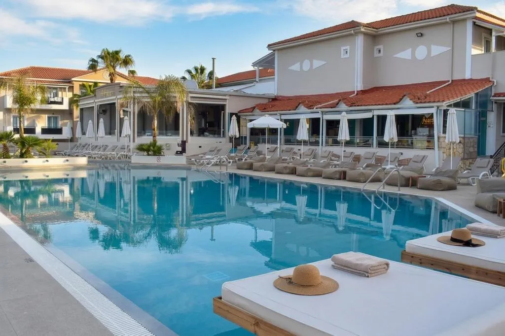 General view, Dennys Inn, Zante