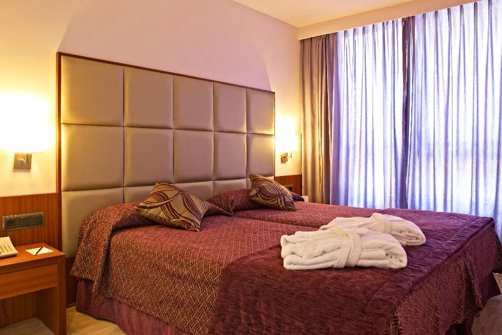 JUNIOR SUITE CLUB Room, Protur Turó Pins Hotel, Majorca