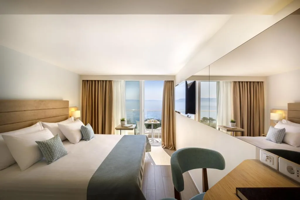 DOUBLE SEA VIEW WITH BALCONY Room, Girandella Resort, Valamar Collection - Adults, Istria