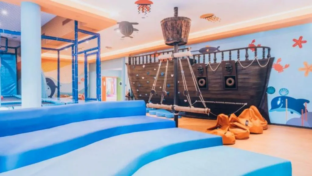 Sports and Entertainment, Iberostar Selection Paraiso Maya Suites AI, Cancun Area