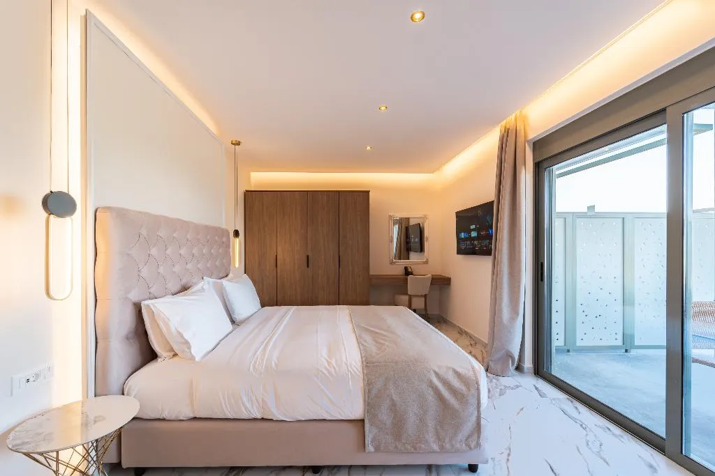 SUITE DELUXE ONE BED Room, Philia Center Suites, Rhodes