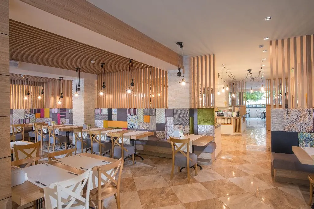 Restaurant, Marina Sands, Bourgas