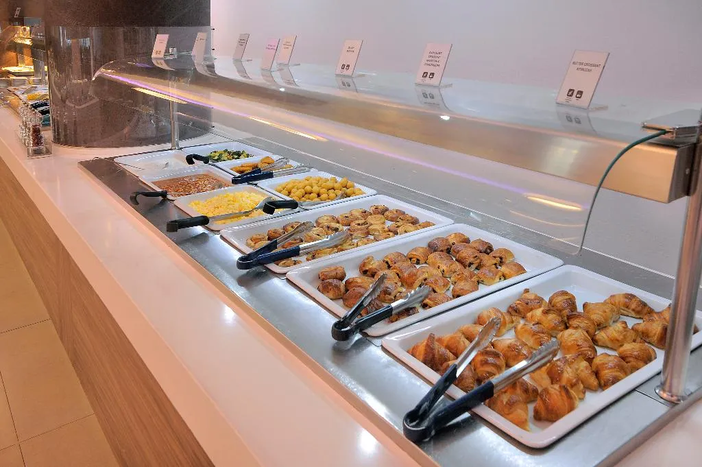 Restaurant, Nestor, Cyprus