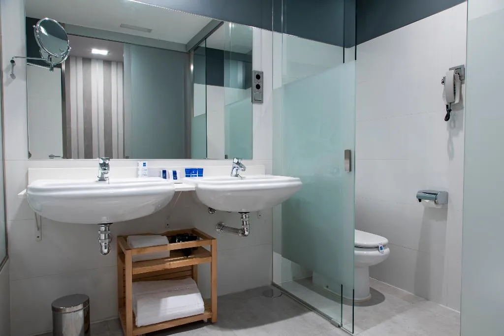DOUBLE SUPERIOR Room, Hotel AR Isabel De Farnesio, Madrid