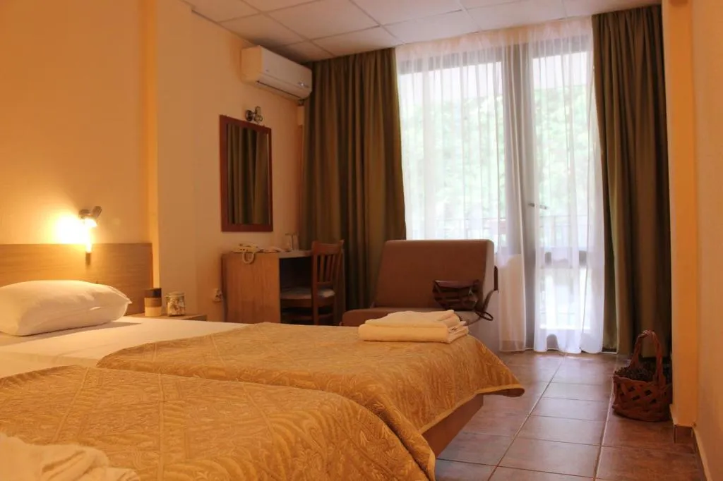 FAMILY ROOM WITH BALCONY Room, Park Hotel Briz, Varna
