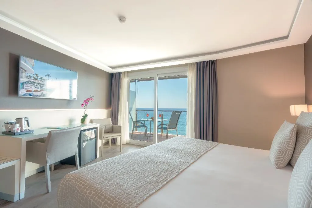 Double or Twin SEA VIEW Room, Calipolis, Costa Brava