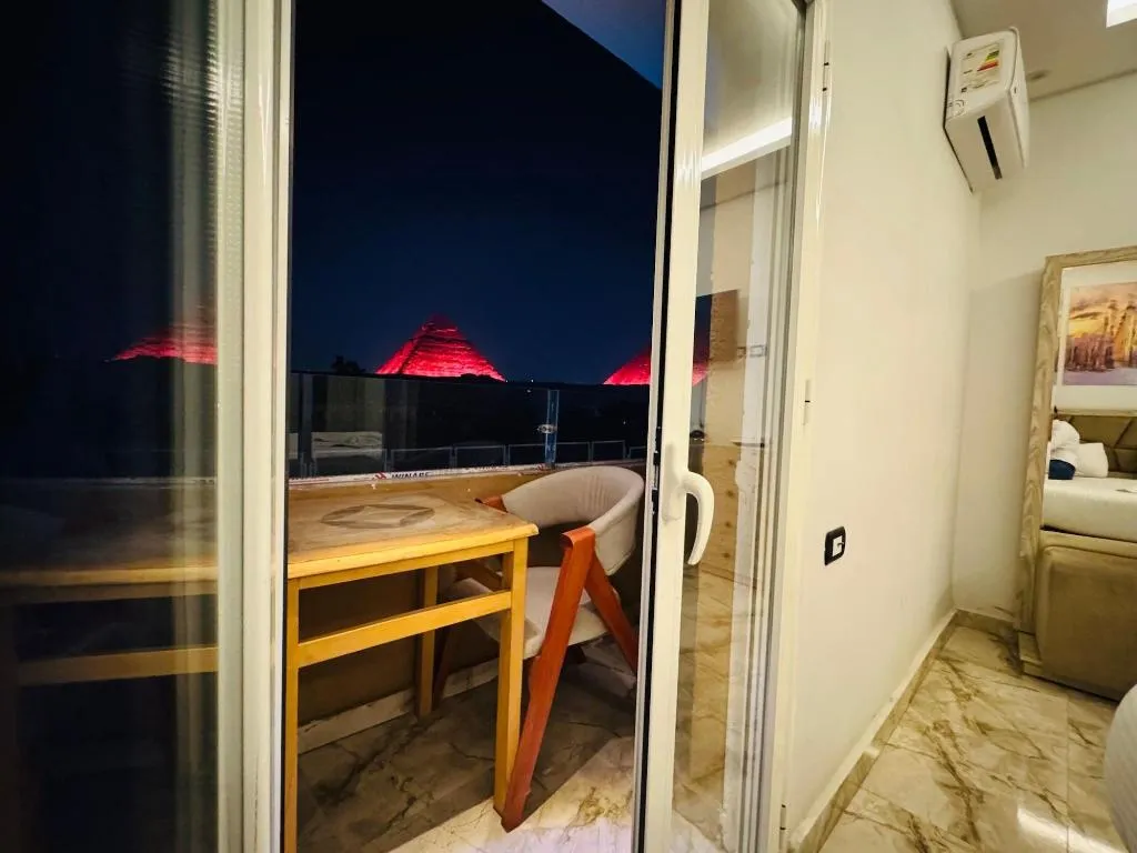 Room, Capital Of Pyramids Hotel, Cairo