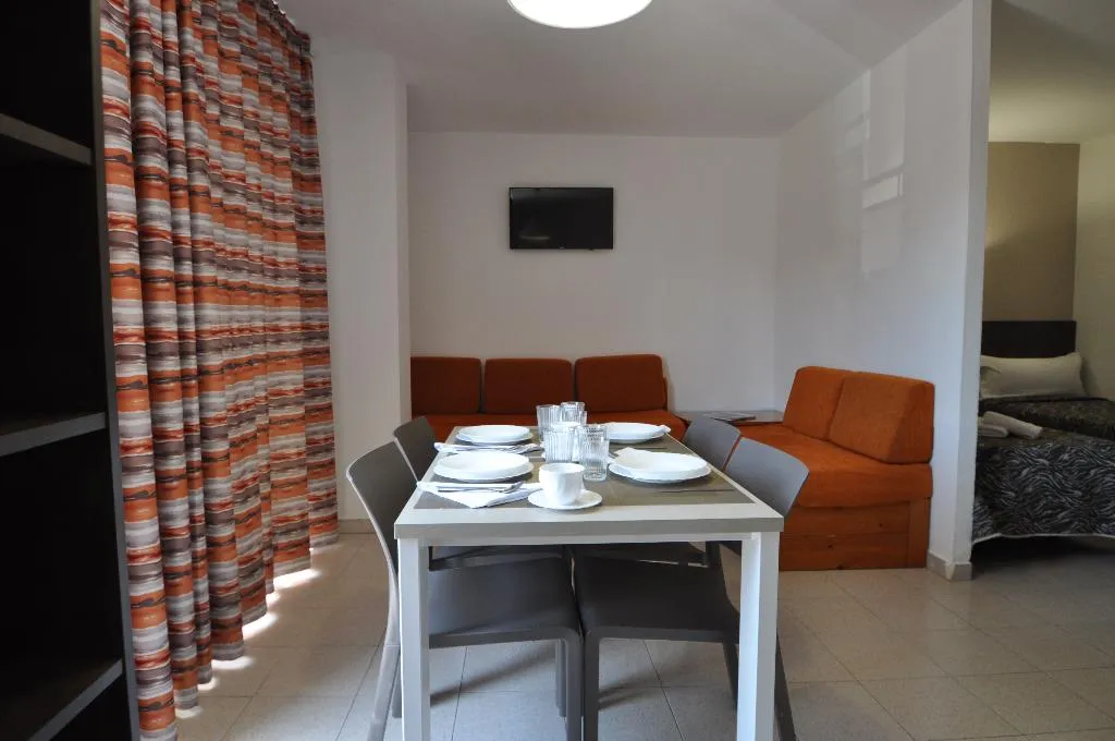 STUDIO CAPACITY 4 Room, Safari, Costa Brava