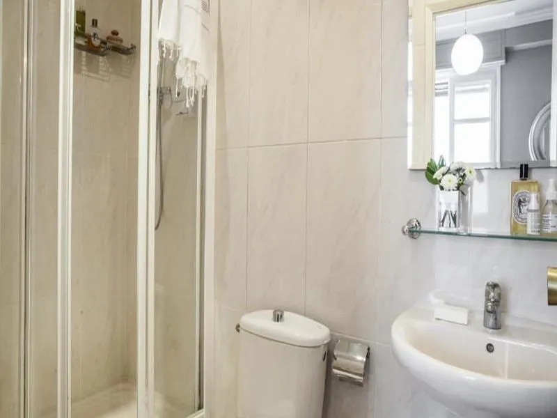 DOUBLE STANDARD Room, AinB Eixample Muntaner, Barcelona