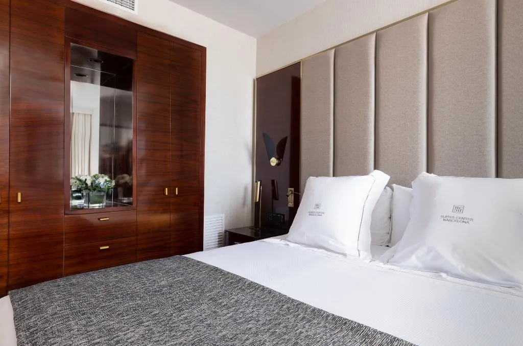 APARTMENT CAPACITY 4 ONE BEDROOM Room, Suites Center Barcelona, Barcelona