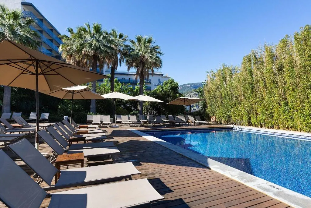 Pool, Aimia, Majorca