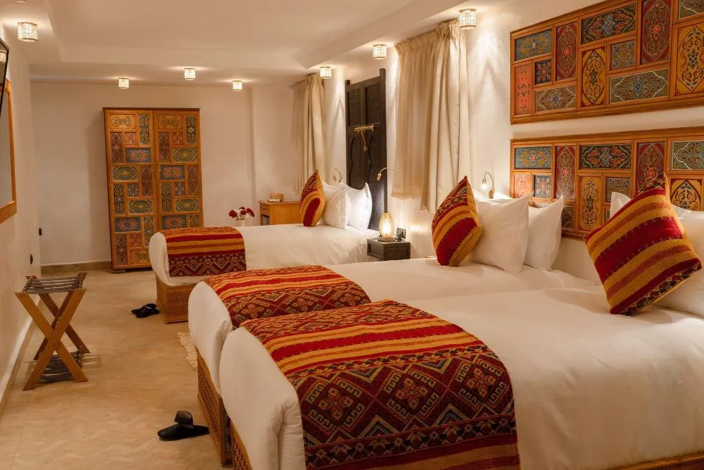 QUADRUPLE ONE BEDROOM ONE BATHROOM Room, Riad Joy Fès, Fez