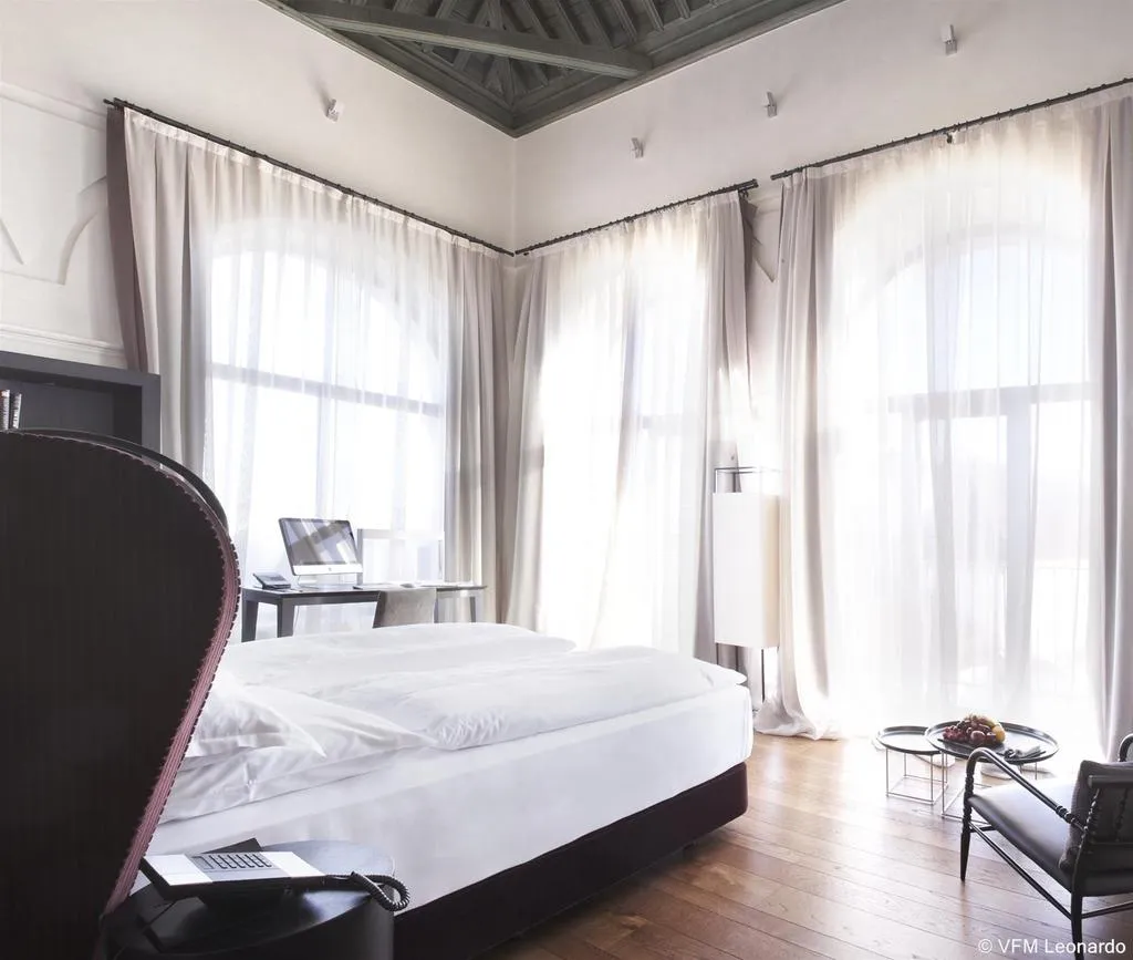 Room, CoolRooms Palacio Villapanes 5 GL, Seville