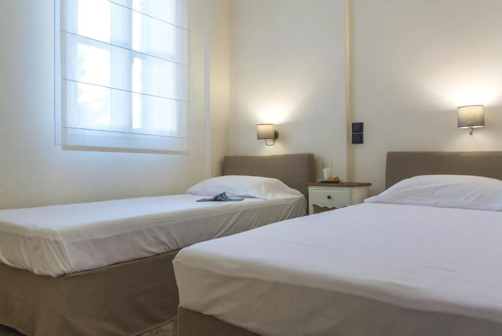 VILLA CAPACITY 8 Room, Andros Maisonettes, Corfu