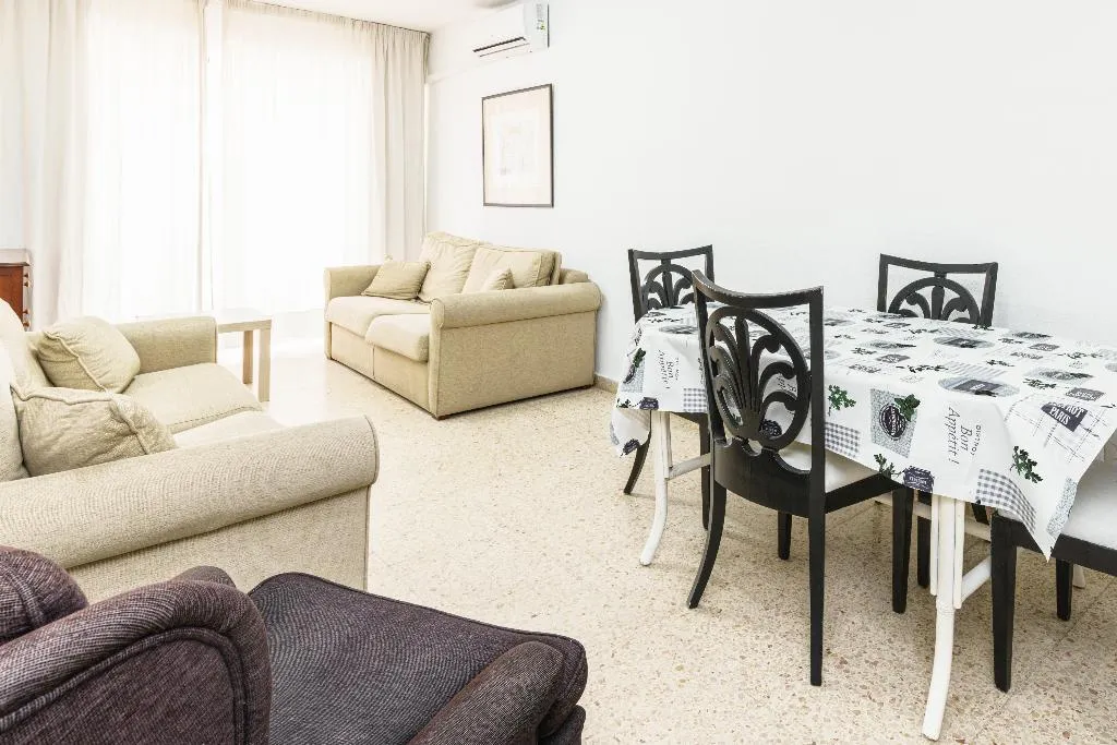 APARTMENT THREE BEDROOMS ONE BATHROOM Room, Apartamentos Maja Beach, Costa Blanca